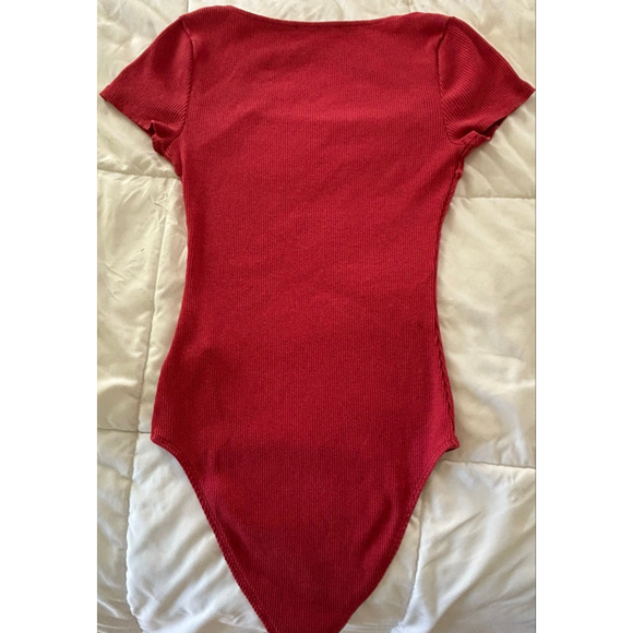 Women's Express Red Ribbed Short Sleeve Bodysuit S Y2K.  Valentine’s Day - Picture 3 of 8